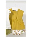 Conjunto camiseta mostaza con abeja