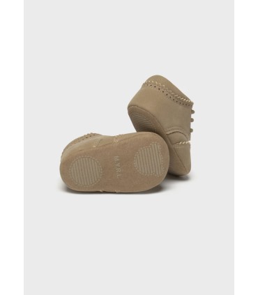 Zapato cordones desde recién nacida camel