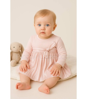 Vestido con cubre pañal de una pieza rosa