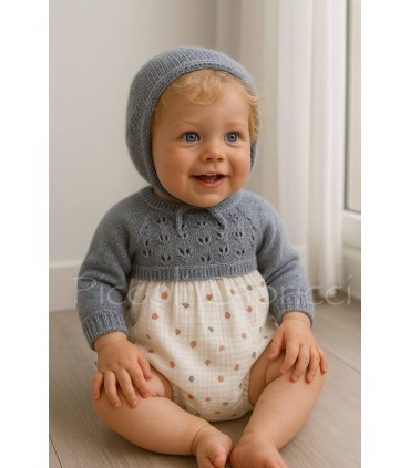 Pelele con capota modelo Cayetana gris