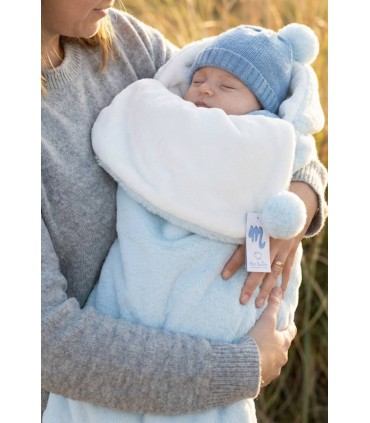 Saco capazo tundosado borlón celeste