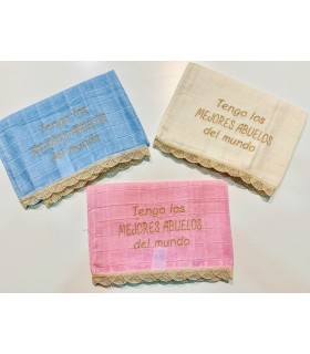 Gasas bordada con frase Tengo los Mejores abuelos…